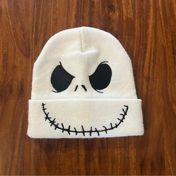 Jack Skellington White Beanie Disney The Nightmare Before Christmas - Picture 1 of 4